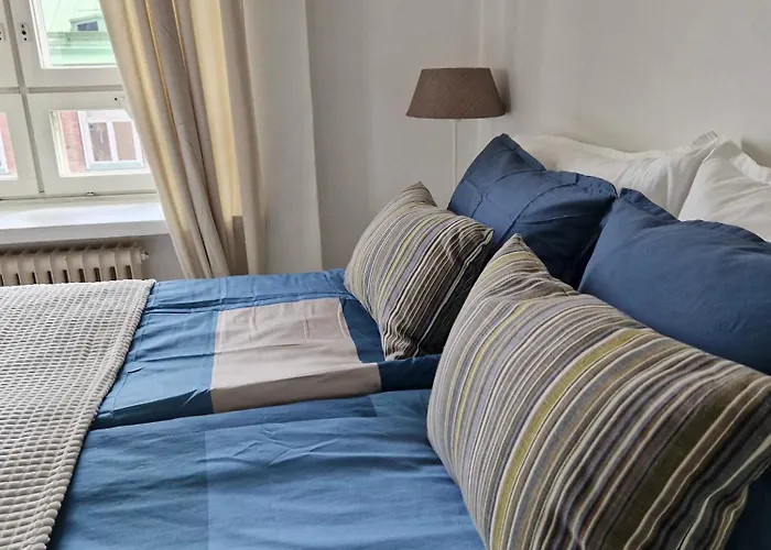 Hima Apartment Laivatalo With Private Parking
